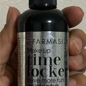 Farmasi Time Locker Makeup Setting Spray